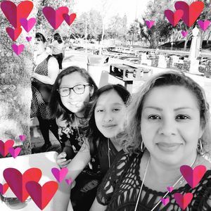 Meet your Posher, Akamacy